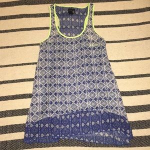 Blue geometric silky tank top